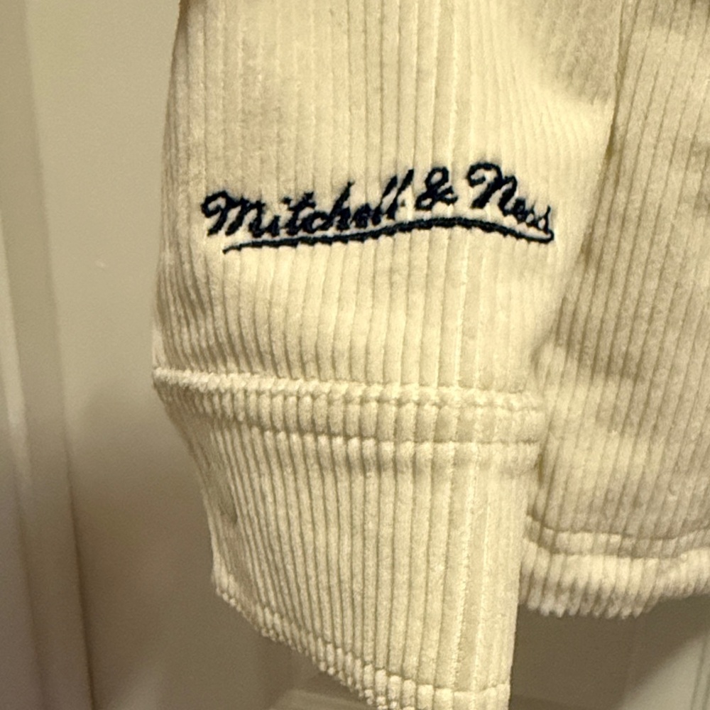 Mitchell & Ness Off-White Corduroy Jacket W/ Black Logo Size L Men - Picture 3 of 5